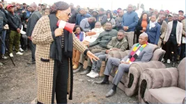 Mnangagwa declares Glen View fire a disaster, orders reconstruction.webp