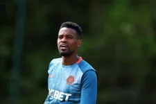 Fenerbahçe lands former Barcelona back Nelson Semedo.webp