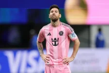 Messi wins MLS award as his Inter Miami contract dwindles.webp