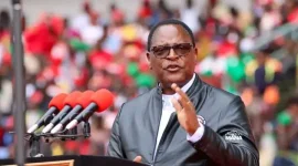 Peter Mutharika's alliance woes boost Chakwera's central region advantage in Malawi.webp