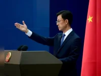 China warns of global fallout as Trump threatens tariffs over Russian oil trade.webp