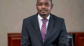 Chakwera's MCP supporters menace journalists at Lilongwe briefing.webp