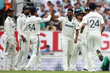 Siraj and Krishna trigger England collapse in Oval Test decider.webp
