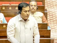 Modi government unveils shipbuilding reforms, Rs 25000 crore fund to boost sector.webp