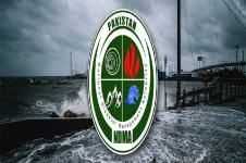 Pakistan floods claim 299 lives, including 140 children.webp