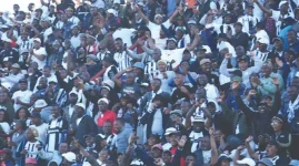 Highlanders fans roar as late Sibanda goal earns draw with Ngezi Platinum at Barbourfields.webp
