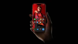 Apple plans to use tandem OLED for iPhone, but tech likely delayed until after 2028.webp