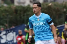 Napoli's Raspadori in Spain for transfer talks with Atletico.webp