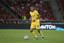 Newcastle moves to poach key Milan defender Malick Thiaw.webp