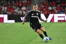 Lucas Digne agrees to Aston Villa extension as Atletico Madrid interest lingers.webp