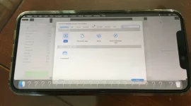 The new hackintosh is just a broken macOS frankensteined on an iPad.webp
