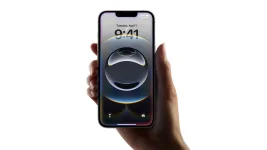 Apple to sell a crippled A19, 60Hz screen with the iPhone 17e.webp