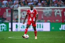Bayern Munich pleads with Upamecano as Real Madrid looms large.webp