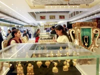 Gold hits Rs 1.09 lakh in Mumbai as US tariff fears fuel bullion rush.webp