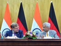 Germany clears ₹70000 crore submarine deal as Wadephul hails India in Delhi.webp