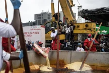 Hilda Baci breaks down in tears at Lagos jollof rice festival.webp