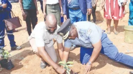 Never Bonde storms Bulawayo, plots 500 000 tree blitz at Ross Camp.webp