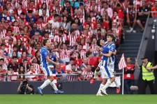 Berenguer's own goal at San Mamés seals Alavés' win over Athletic Bilbao.webp