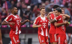 Bayern smash Hamburg five-nil at Stieler Stadium as Kane, Gnabry star.webp