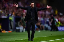 Simeone roars as Nico powers Atletico over Villarreal in Madrid.webp