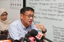 Subang email scam stalks Wong Chen, Rafizi Ramli in AI sex video threat.webp