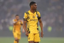 Manchester City tries to hijack Denzel Dumfries from Barcelona as Pep eyes January swoop.webp