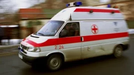 Train driver dies after derailment near Semrino as sabotage probe grips Leningrad.webp