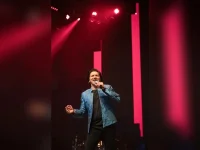 Shaan admits his whole life is a Kishore Kumar ripoff in Mumbai.webp