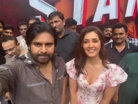 Raashii Khanna posts selfie as Pawan Kalyan ditches Ustaad set.webp