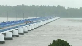 Teesta River nears danger mark in Nilphamari as all sluice gates open.webp