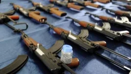 BGB seizes rifles and grenades at the border, urges the public to help.webp