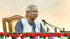 Yunus tells Bangladesh's youth to solve country's problems.webp