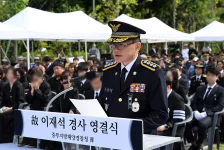 Kim Yong-jin resigns after President Lee orders probe.webp