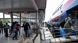 Langkawi expects 100,000 visitors as ferry trips ramp up for the holiday.webp