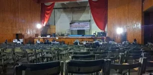 Lilongwe's Kamuzu Institute tally centre awaits first results.webp