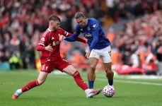 Reds rule Merseyside after derby win over Everton.webp