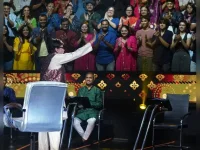 Amitabh Bachchan needs audience applause to feel alive.webp