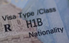 India fears the US H-1B fee will break up families.webp