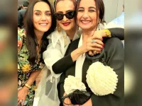 Inside Shabana Azmi's legendary 75th birthday bash.webp