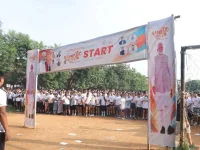 10 lakh youths run for Modi's birthday in India.webp