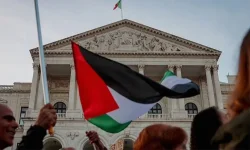 Starmer, Portugal recognise Palestine, Netanyahu fumes.webp
