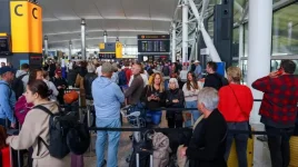 Heathrow chaos as Collins Muse hack worries Heidi Alexander.webp