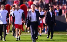 Mourinho erupts as Benfica beat AVS 3 to 0.webp