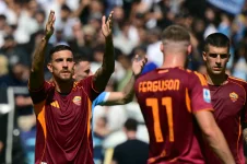 Pellegrini sinks Lazio at Stadio Olimpico for Roma.webp