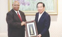 Nukaga in Japan gives green light for Zim's UN seat.webp