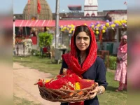 Bhumi Pednekar raids Jammu shrine to supercharge Navratri.webp