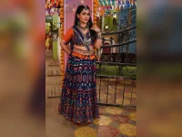 Angoori Bhabi's dandiya hell with her Bhabiji co-stars.webp