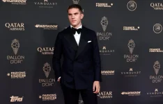 Arsenal's Gyökeres wins big for Sporting in Paris.webp