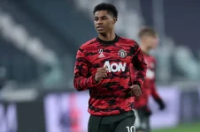 Rashford benched at Barcelona for tardiness crime spree.webp