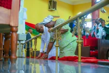 Rivers' comeback boss Fubara, begs God in the Opobo church.webp
